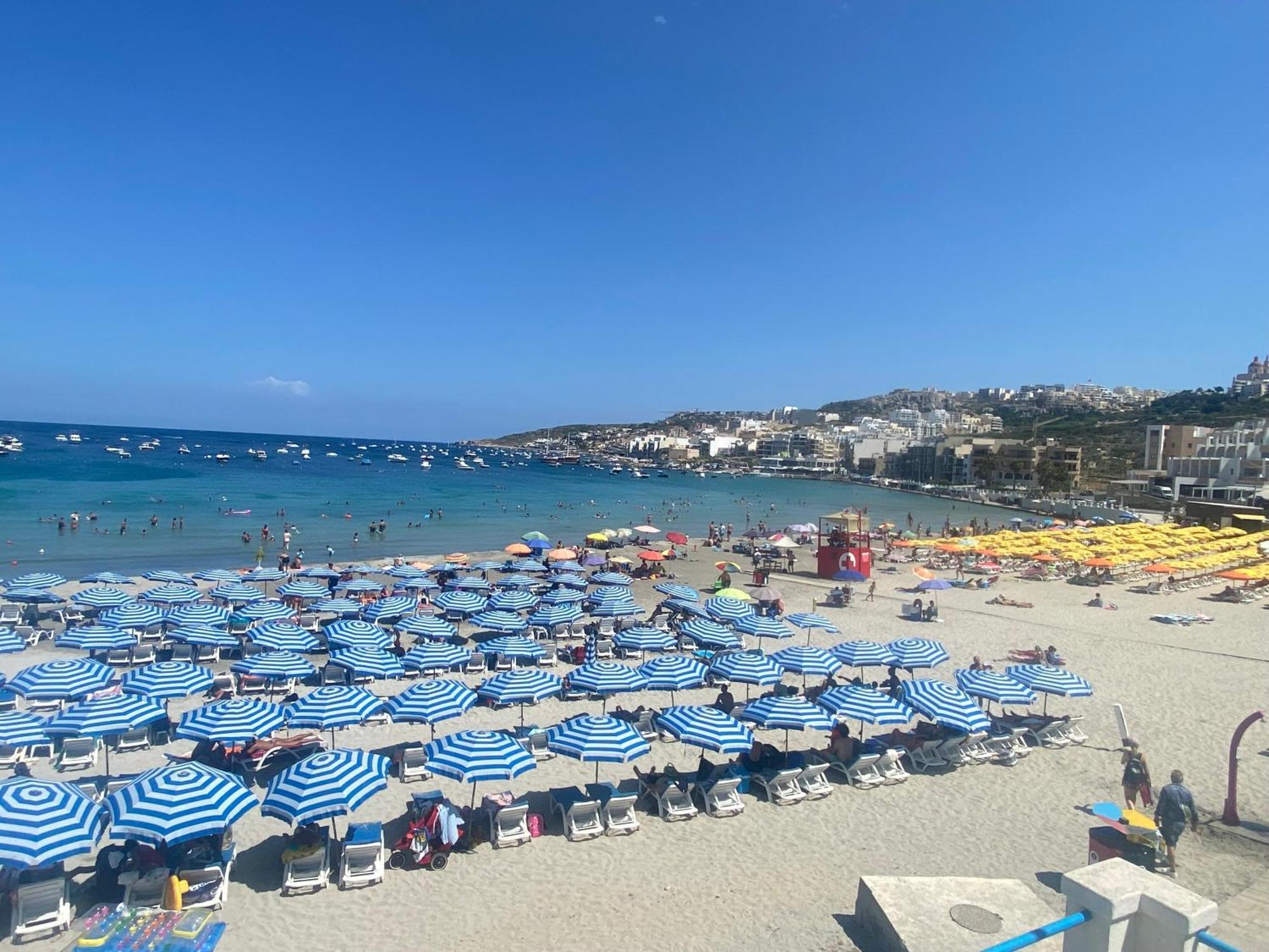 Sunshine Apartments Mellieha - Modern Three Bedroom Ground Floor Apartment With Yard Extérieur photo